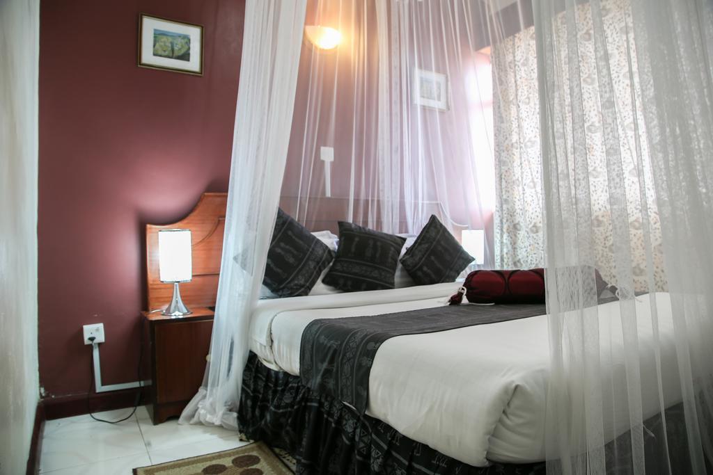Chester Hotel Nakuru Buitenkant foto