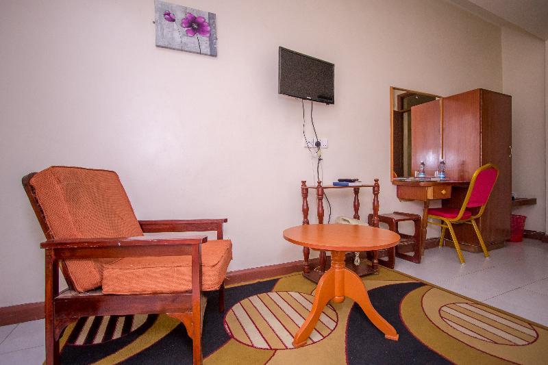 Chester Hotel Nakuru Buitenkant foto