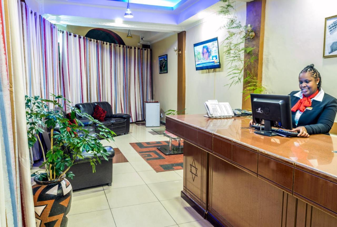 Chester Hotel Nakuru Buitenkant foto